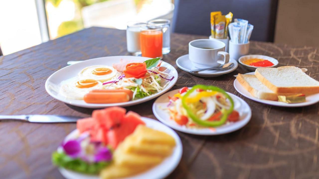 Kwan Ruen Park Otel Nakhonratchasima Dış mekan fotoğraf