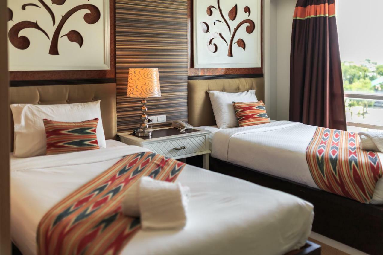 Kwan Ruen Park Otel Nakhonratchasima Dış mekan fotoğraf