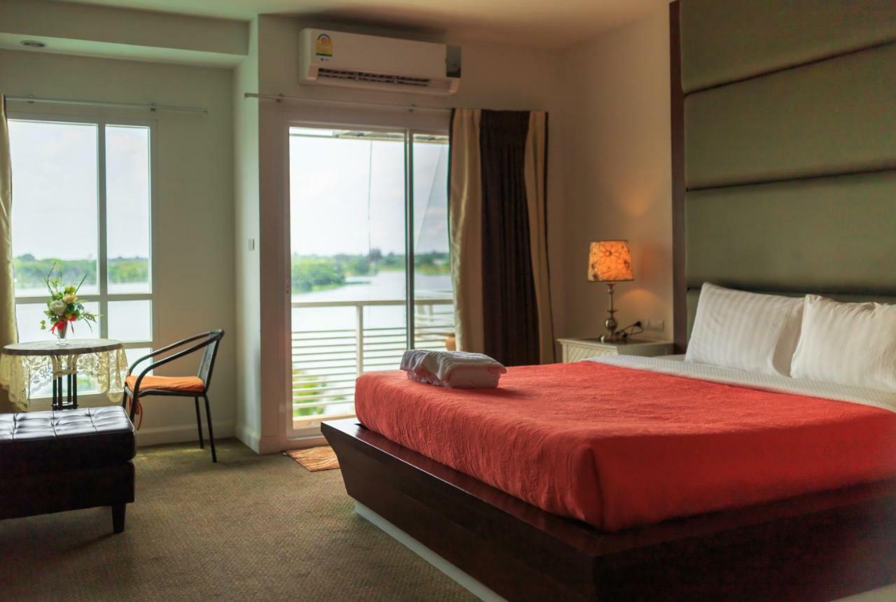 Kwan Ruen Park Otel Nakhonratchasima Dış mekan fotoğraf