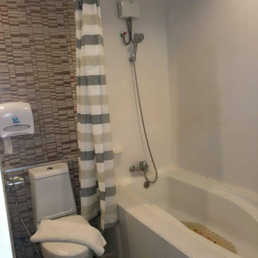 Kwan Ruen Park Otel Nakhonratchasima Dış mekan fotoğraf